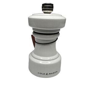 Cole & Mason Hoxton Salt Mill Salt Grinder White Gloss